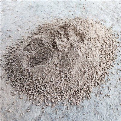 Leichtes, isolierendes, feuerfestes, gießbares Material